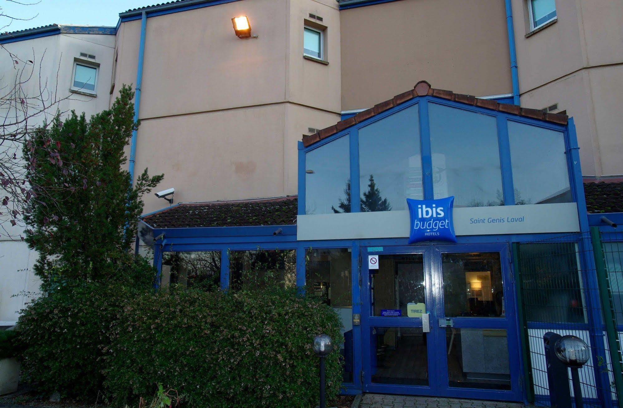 Ibis Budget Lyon Sud St Genis Laval Hotel Saint-Genis-Laval Exterior foto